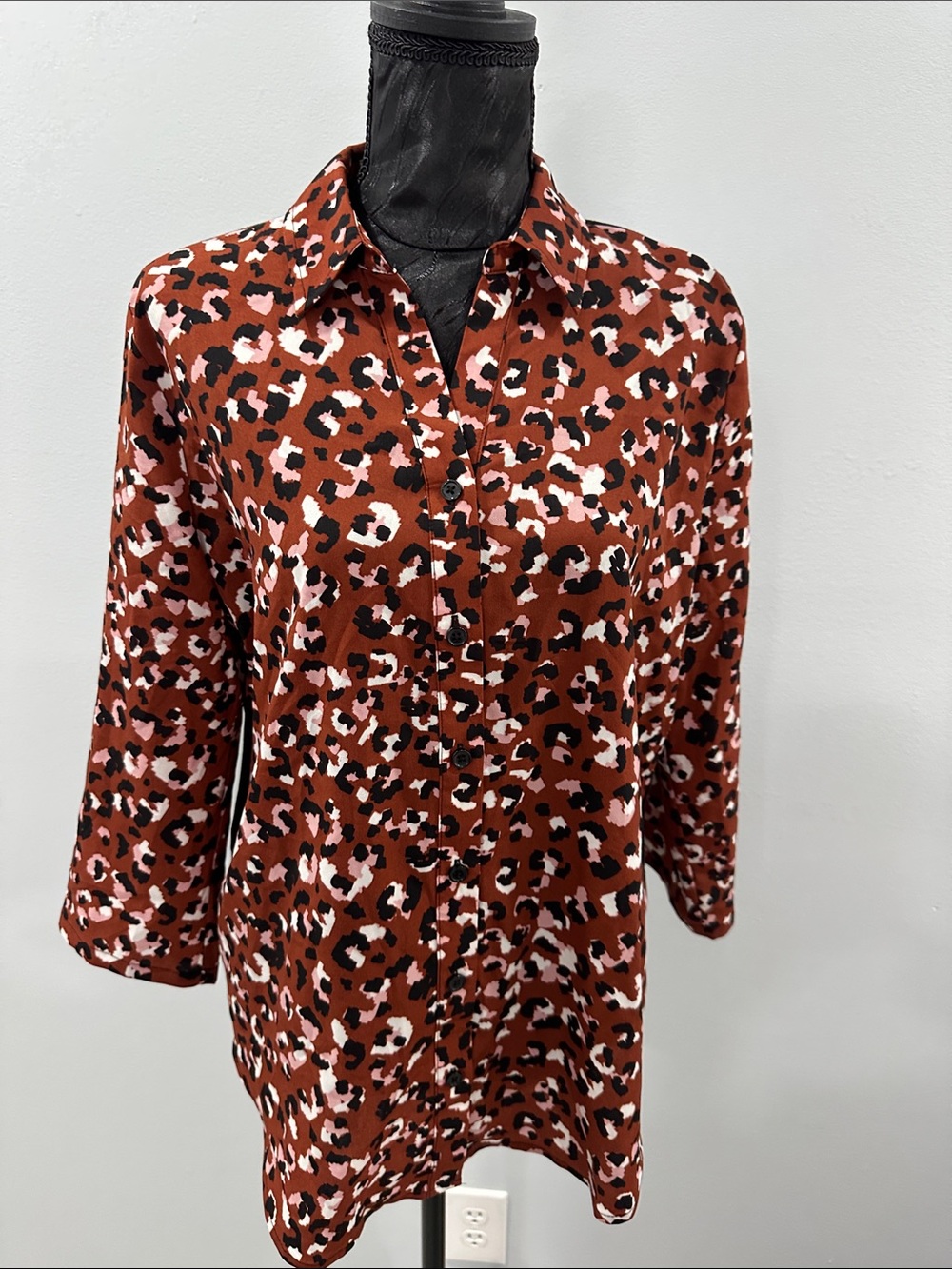 Van Heusen Rust, Black & Pink Leopard Print Button-Down Shirt